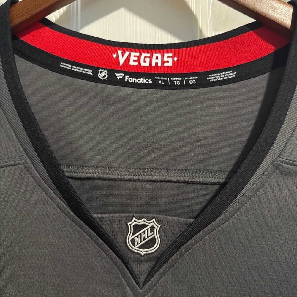 Women’s Vegas Golden Knights Hockey Jersey - Picture 4 of 8